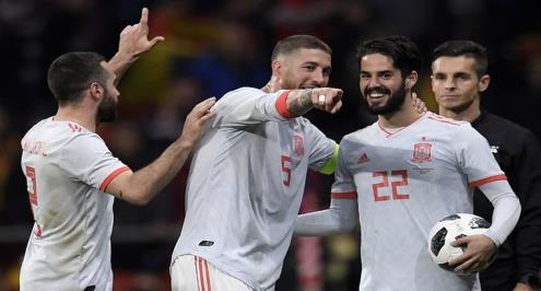 ملخص بالفيديو.. سقوط منافسو مصر.. اسبانيا تهين الأرجنتين.. والبرازيل تثأر 